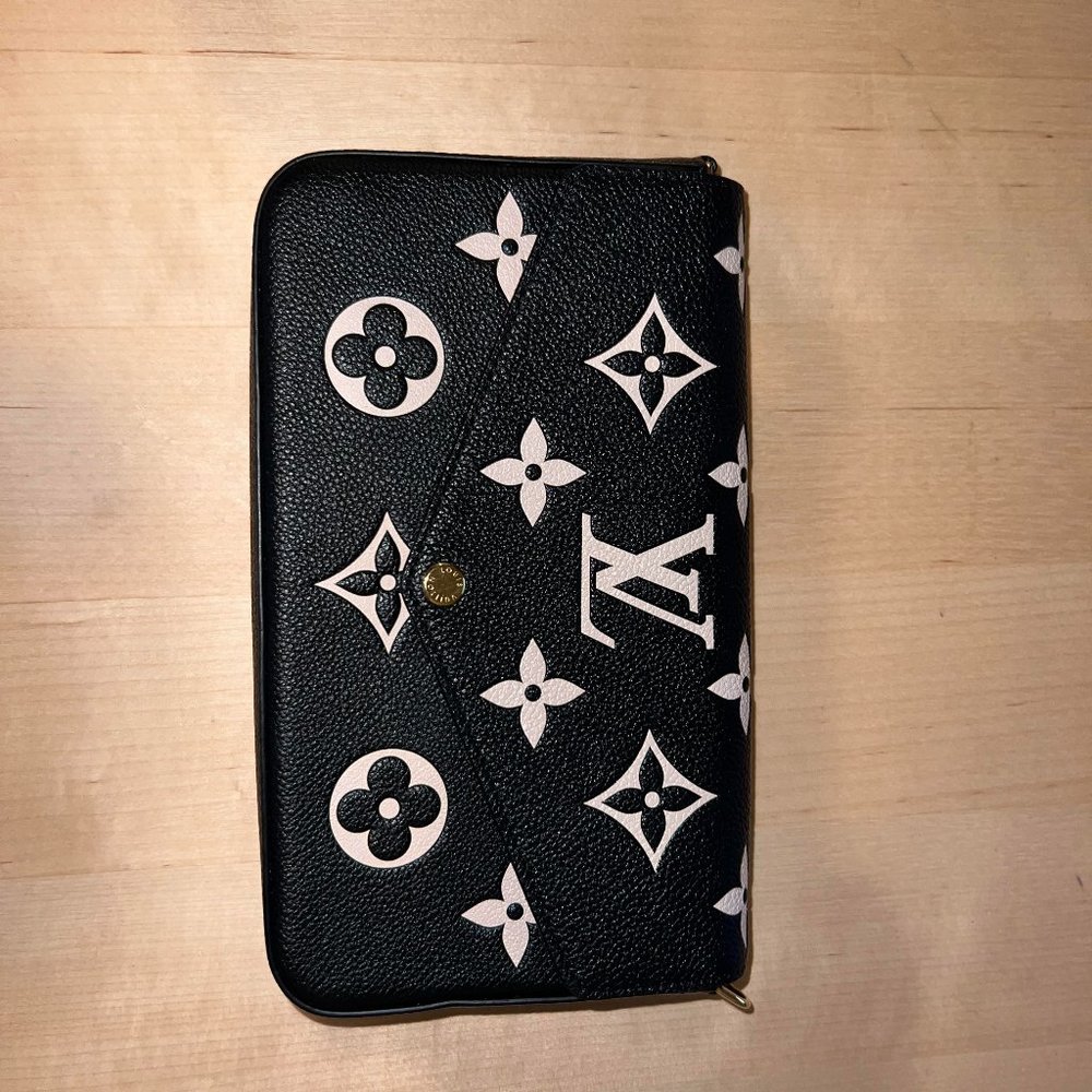 LOUIS VUITTON Felicie Pochette Empriente Monogram Black Beige gently used